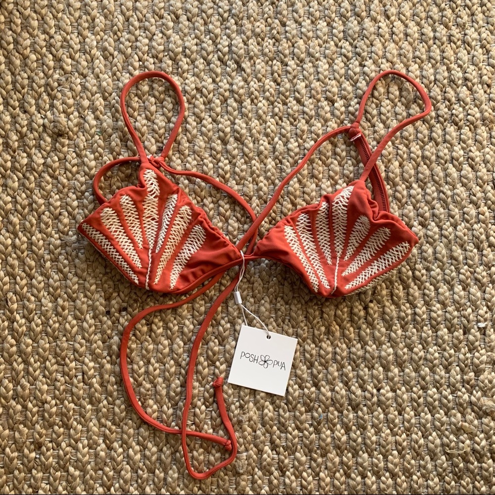 Posh Pua bikini top